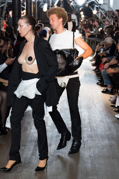 Look 20
